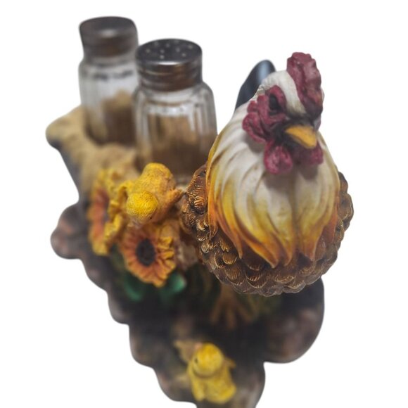 Mother Hen Chickens Salt Pepper Shaker Set Resin Cart Sunflower Country Farm - Picture 6 of 8